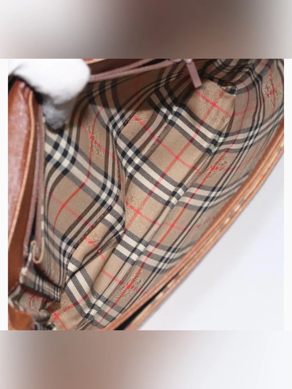 Burberrys Vintage Tan pebbled  Leather Messenger Bag with Embossed Logo